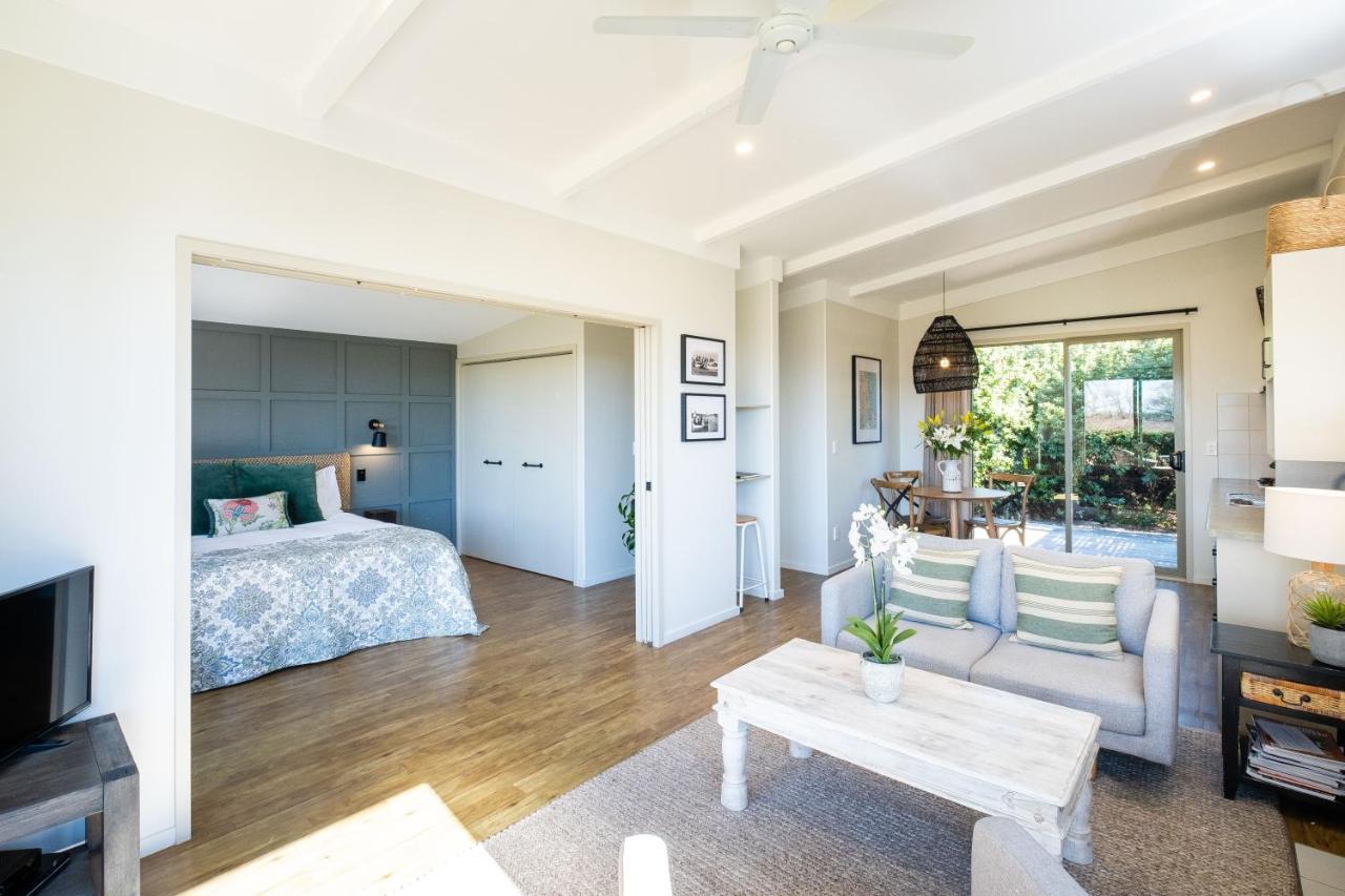Te Awanga Cottages ภายนอก รูปภาพ