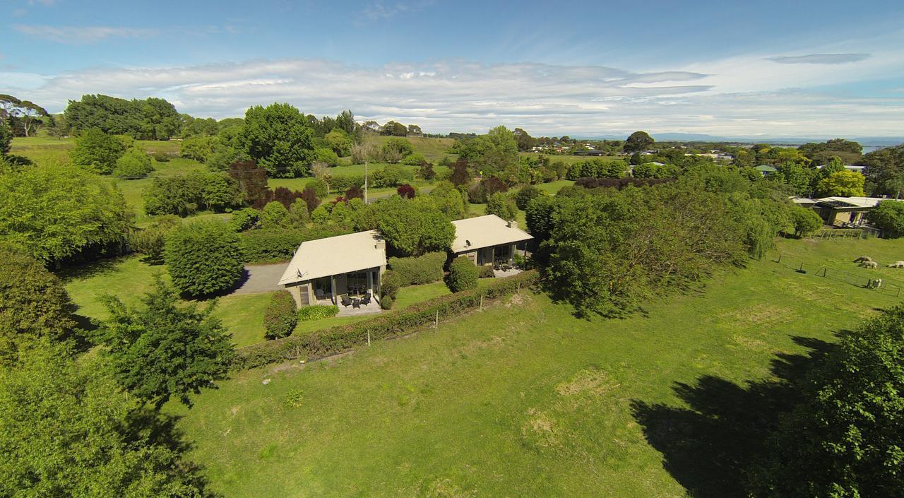 Te Awanga Cottages ภายนอก รูปภาพ